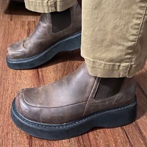 brown chunky ankle boots